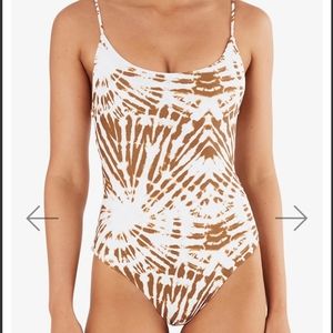 Mikoh Portugal One Piece Cyclone